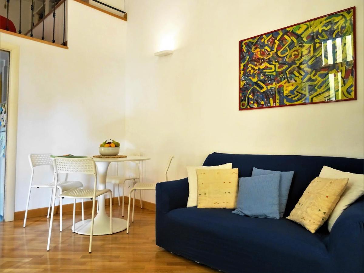 Mezzocannone Holiday House Наполи Екстериор снимка