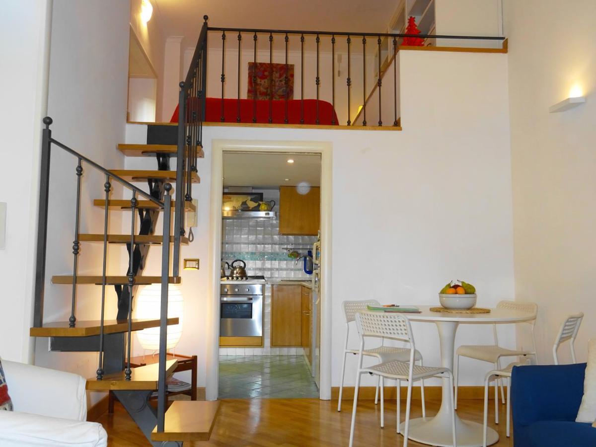 Mezzocannone Holiday House Наполи Екстериор снимка